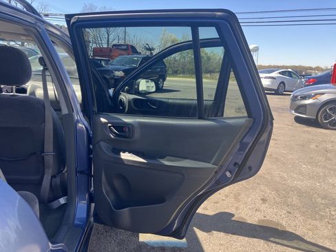 Used 2001 Hyundai Santa Fe GL FWD image 17