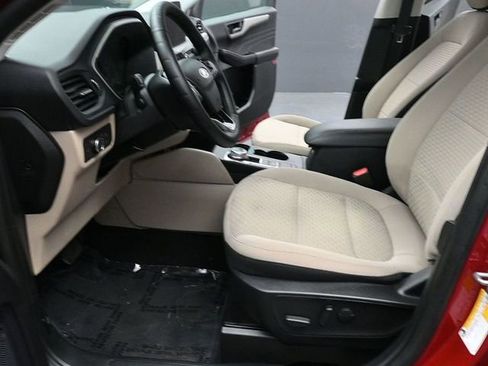Used 2022 Ford Escape SE w/ Convenience Package image 17