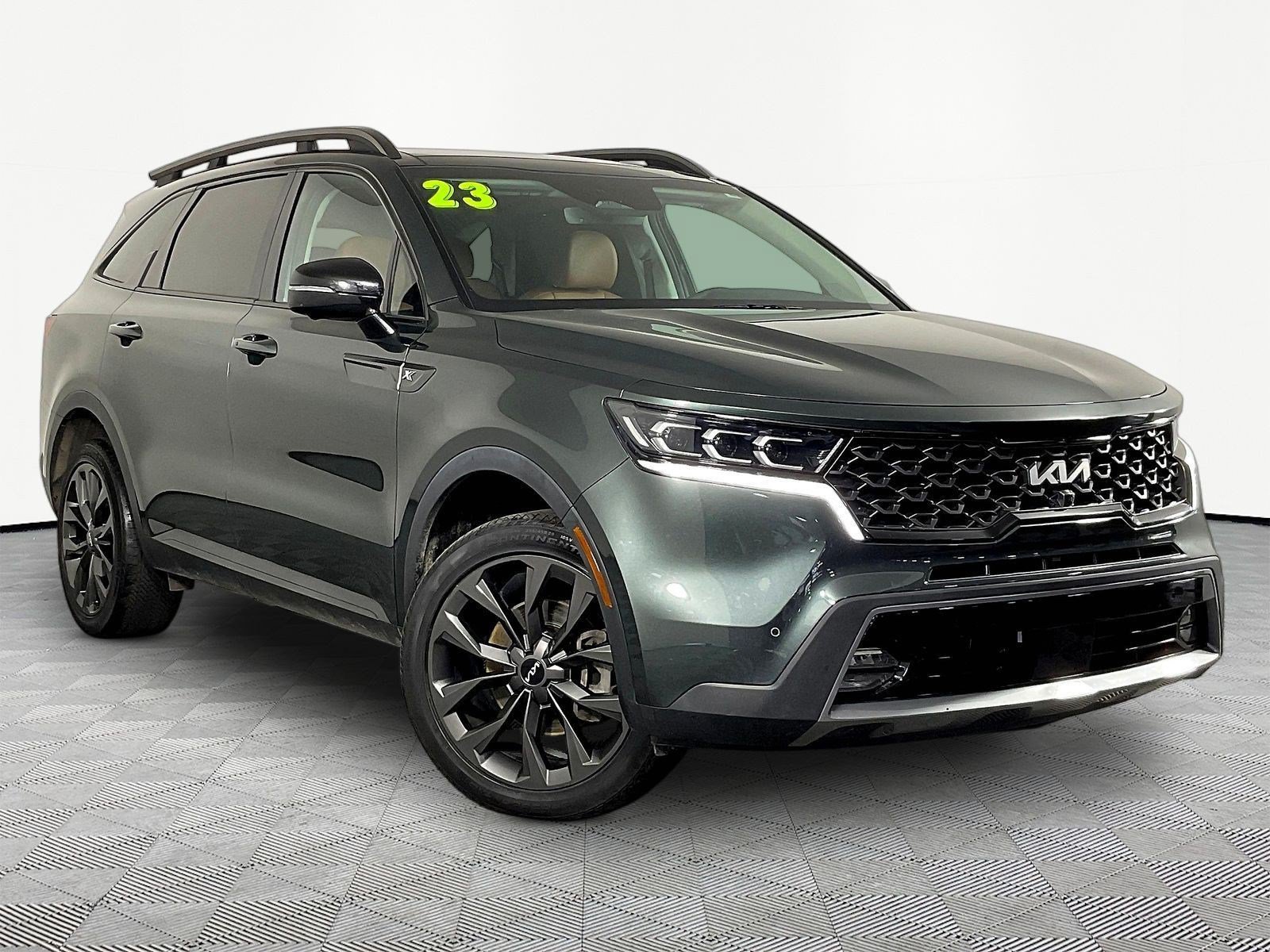Used 2023 Kia Sorento SX Prestige AWD/4WD image 3