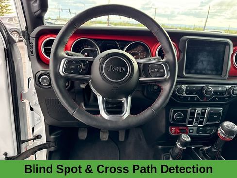 Used 2018 Jeep Wrangler Unlimited Rubicon AWD/4WD image 14