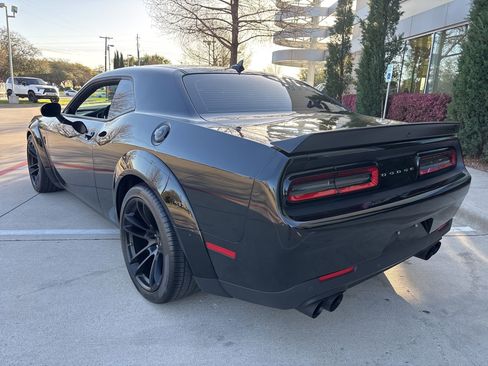 Used 2023 Dodge Challenger SRT Hellcat image 6