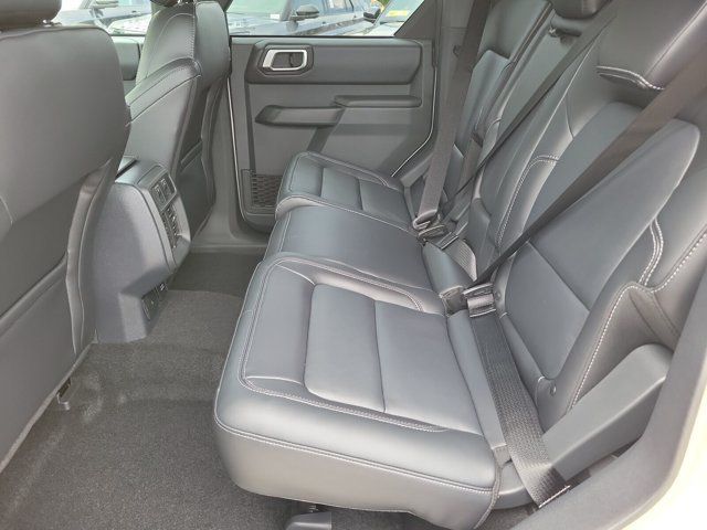 New 2026 Ford Bronco Outer Banks AWD/4WD image 13
