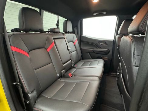 Used 2023 Chevrolet Colorado Z71 w/ Z71 Convenience Package 2 image 39