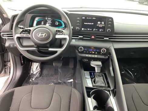 New 2026 Hyundai Elantra Blue image 11
