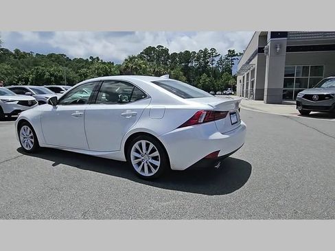 Used 2016 Lexus IS 300 AWD image 22