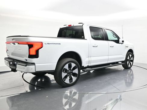 Used 2023 Ford F150 Lightning Platinum AWD/4WD image 5