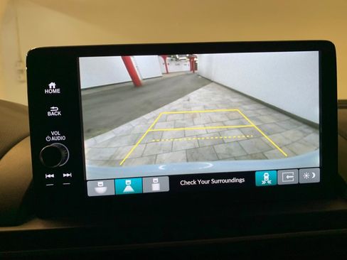 Used 2024 Honda Pilot EX-L image 37