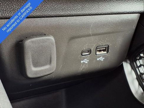 Used 2025 Chevrolet TrailBlazer LT image 29