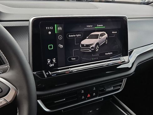 New 2026 Volkswagen Atlas Cross Sport SEL image 8