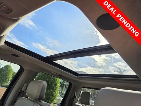 Used 2025 Ford F350 Platinum w/ Platinum Plus Package image 13