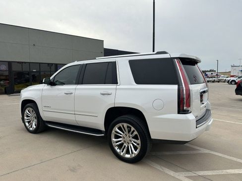 Used 2017 GMC Yukon Denali w/ Open Road Package image 8