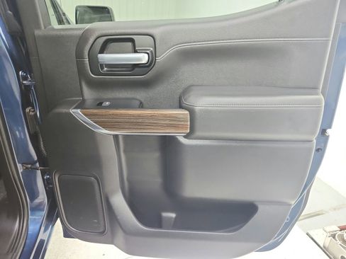 Used 2019 Chevrolet Silverado 1500 RST w/ All-Star Edition AWD/4WD image 37