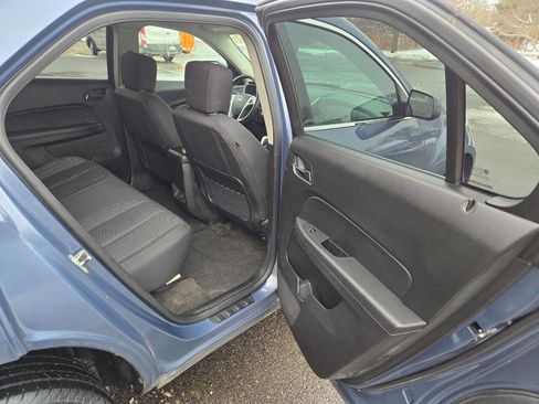 Used 2011 Chevrolet Equinox LT w/ Driver Convenience Package image 28