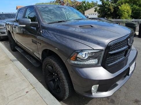Used 2018 RAM 1500 Sport w/ Quick Order Package 26Q Night AWD/4WD image 3