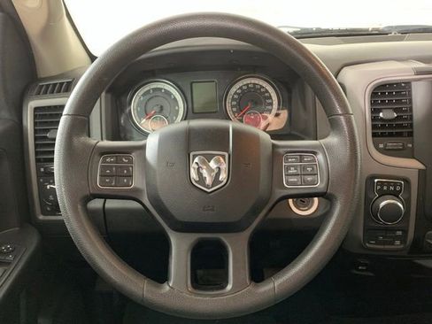 Used 2016 RAM 1500 Express AWD/4WD image 18