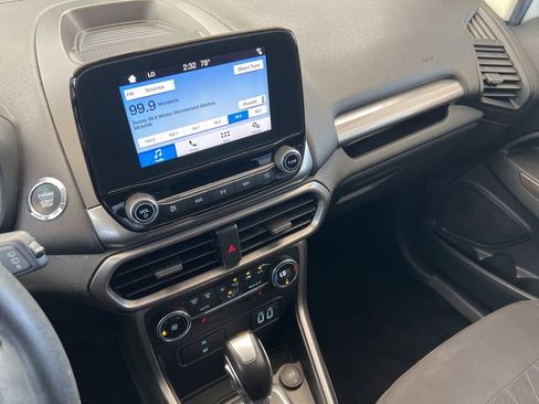 Used 2019 Ford EcoSport SE image 26