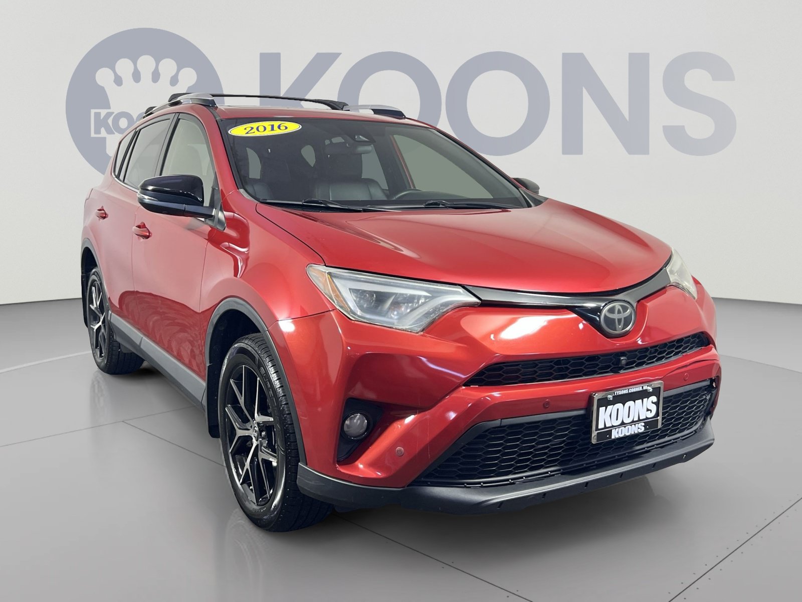 Used 2016 Toyota RAV4 SE w/ Advanced Technology Package AWD/4WD image 10