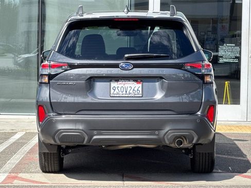 Certified 2025 Subaru Forester Limited image 6