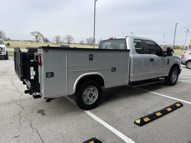 Used 2019 Ford F250 XL w/ XL Value Package RWD image 2