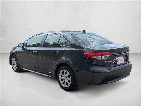 Certified 2026 Toyota Corolla LE AWD/4WD image 8