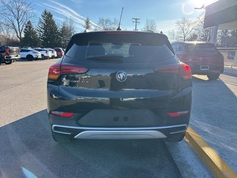 Used 2021 Buick Encore GX Select image 9