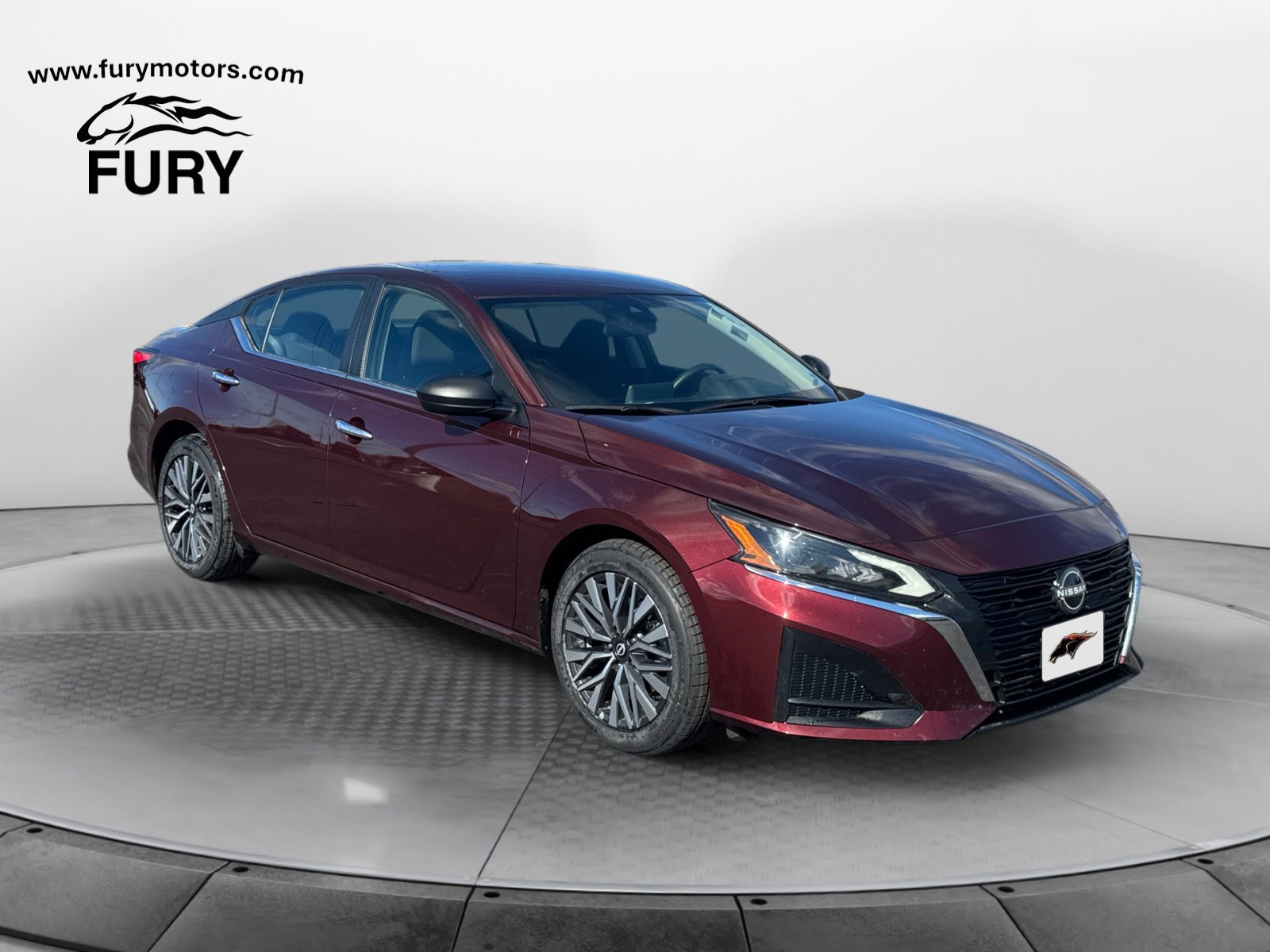 Used 2025 Nissan Altima 2.5 SV FWD image 1