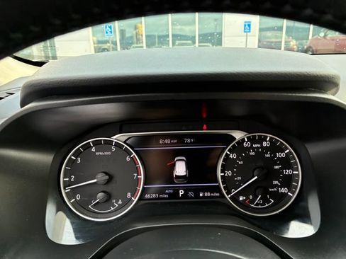 Certified 2024 Nissan Rogue SV w/ SV Premium Package AWD/4WD image 12