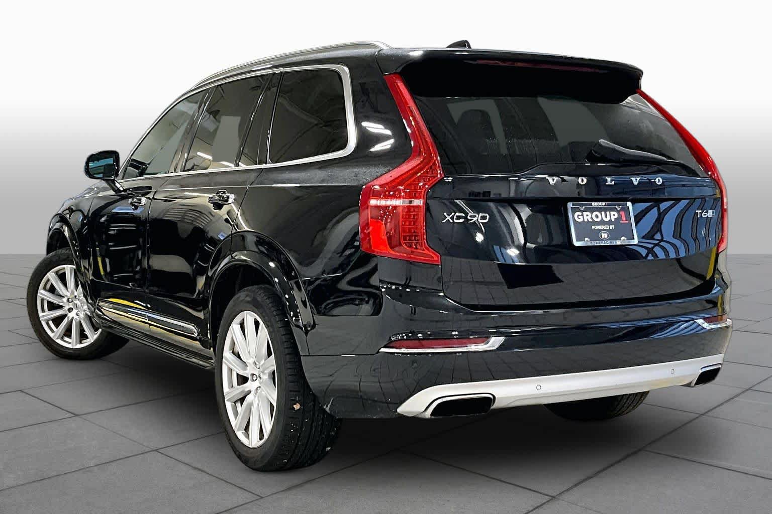 Used 2018 Volvo XC90 T6 Inscription w/ Convenience Package AWD/4WD image 12