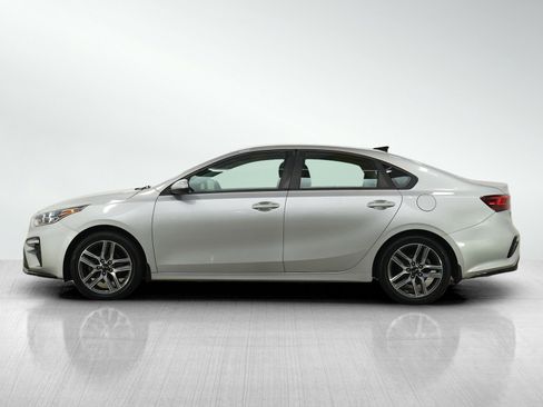 Used 2019 Kia Forte S FWD image 2