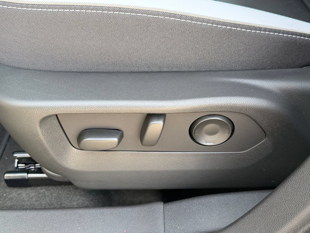 New 2026 Buick Envision Sport Touring AWD/4WD image 27