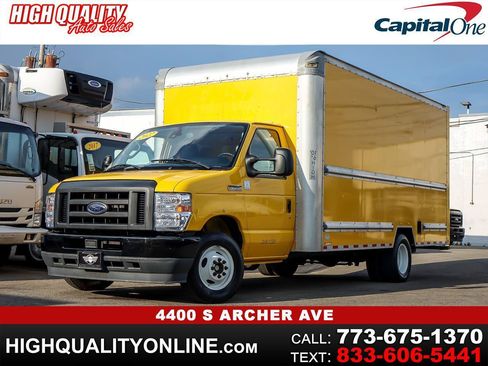 Used 2022 Ford E-350 and Econoline 350 Super Duty RWD image 1
