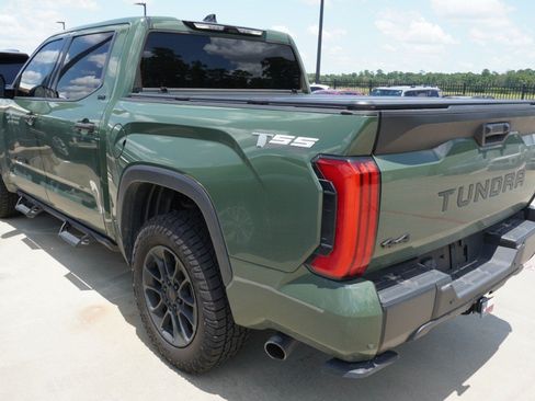 Used 2023 Toyota Tundra SR5 w/ SR5 Convenience Package AWD/4WD image 6
