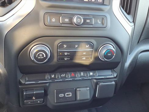 Used 2024 Chevrolet Silverado 2500 Custom w/ Custom Convenience Package image 19