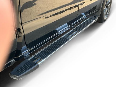 Used 2024 Chevrolet Silverado 1500 RST image 17