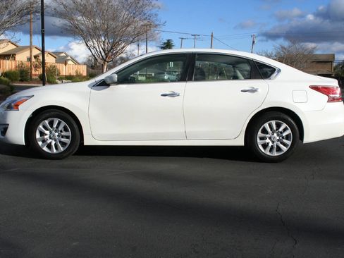 Used 2013 Nissan Altima 2.5 image 8