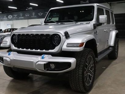 Used 2024 Jeep Wrangler High Altitude