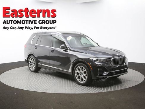 Used 2022 BMW X7 xDrive40i w/ Premium Package image 49