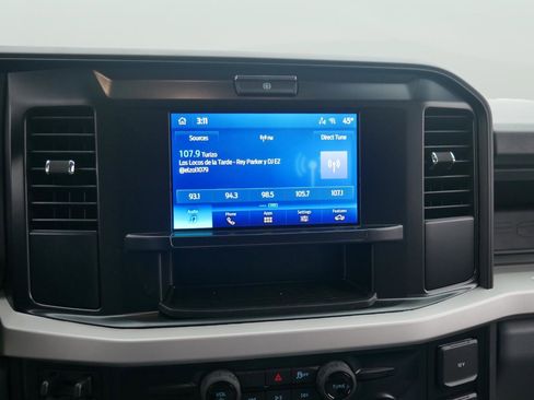 New 2026 Ford F550 4x4 Crew Cab image 29