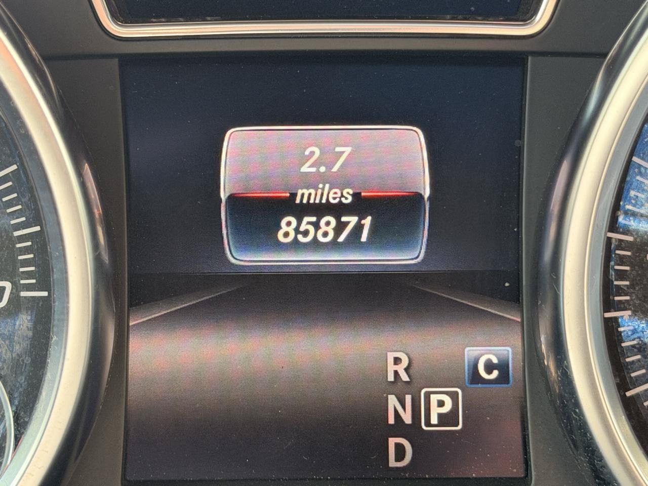 Used 2019 Mercedes-Benz GLE 400 4MATIC w/ Premium 1 Package image 30