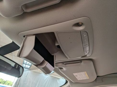 Used 2017 Nissan Pathfinder S AWD/4WD image 30