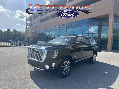 Used 2022 GMC Yukon XL Denali w/ Max Trailering Package RWD image 1