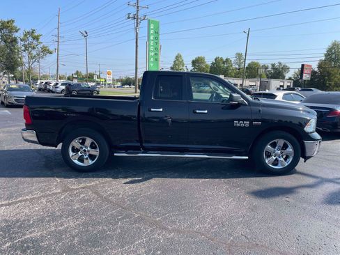 Used 2017 RAM 1500 Big Horn RWD image 10
