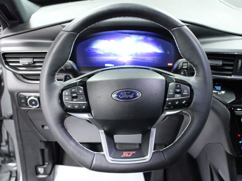Used 2024 Ford Explorer ST w/ Equipment Group 401A image 18