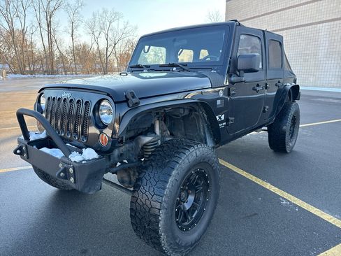 Used 2008 Jeep Wrangler Unlimited X image 1