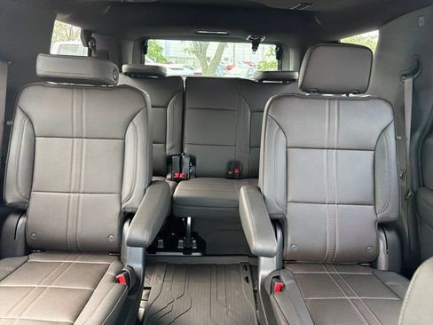 New 2026 Chevrolet Tahoe High Country AWD/4WD image 22