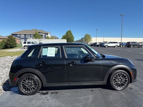 Certified 2025 MINI Cooper S image 6