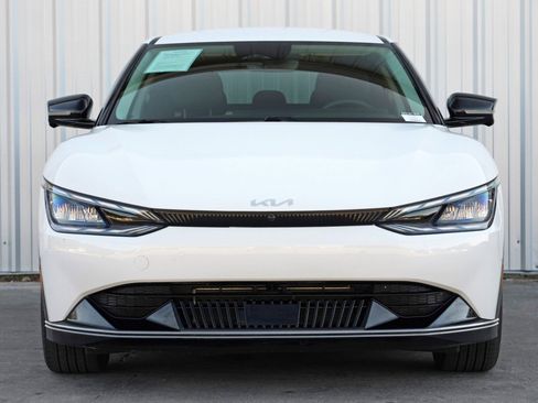 Used 2024 Kia EV6 Wind w/ Wind Technology Package image 6