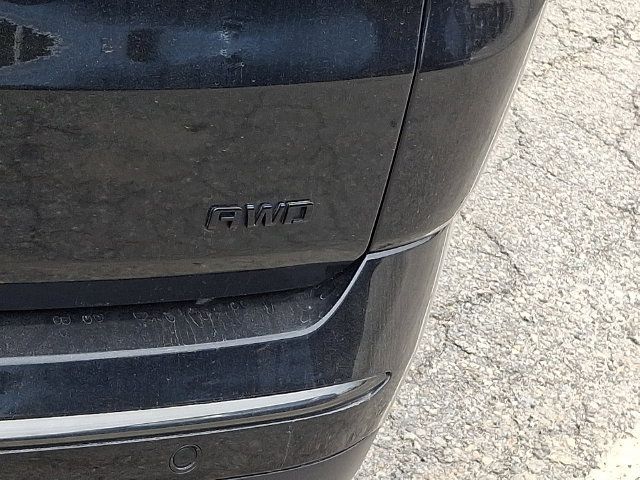 Used 2018 Chevrolet Traverse Premier w/ Redline Edition AWD/4WD image 37