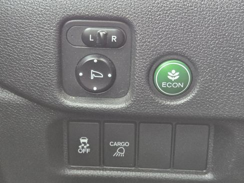 Used 2017 Honda Ridgeline RTL image 19