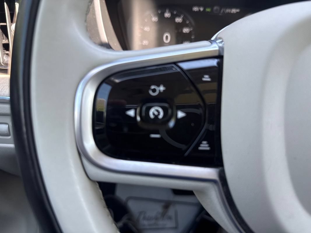 Used 2021 Volvo XC60 T5 Inscription w/ Climate Package AWD/4WD image 28